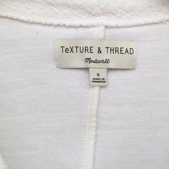 Texture & Thread Wrap Top, White Small - Picture 10 of 11